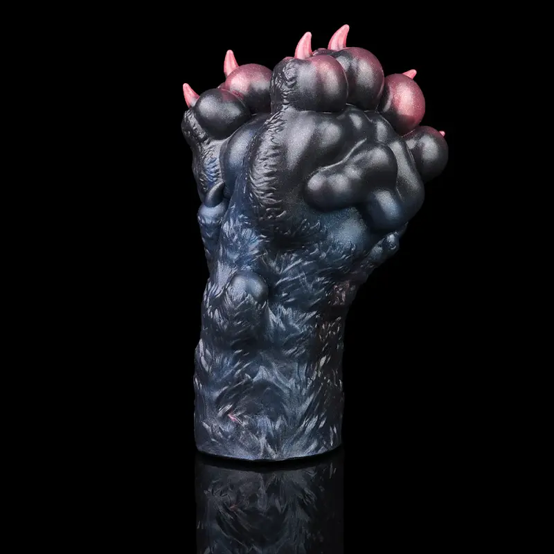 🐺 Alpha's Grasp - Lampe de poche à griffes de loup de 7.87in avec texture de griffes rétractables