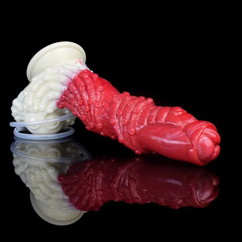 🐉 Squirting Dragon Sex Toy - Realistic Dragon Masturbator with Octopus-like Suction Cups Design