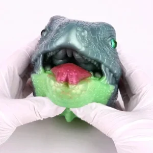 lizard oral sex masturbator