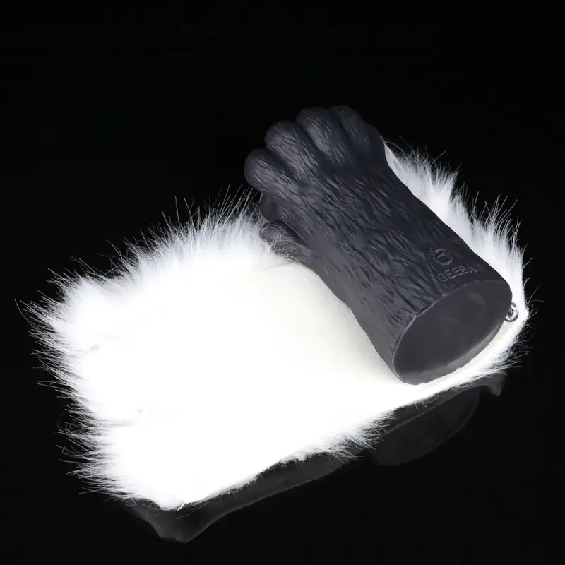 🐻‍❄️ Bear Paw Furry Fleshlight - Realistic White Furry Masturbator with Soft Pad Design