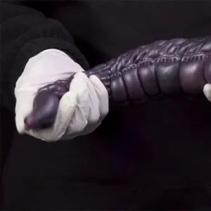 alien male masturbator