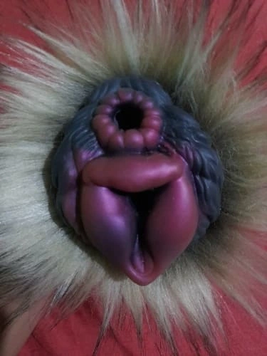 🐶 Realistic Dog Pussy Toy for Men - Furry Canine Masturbator with Lifelike Fur & Tight Tunnel photo review